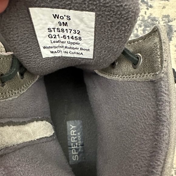 Women’s Sperry Duck Boots - Picture 5 of 6